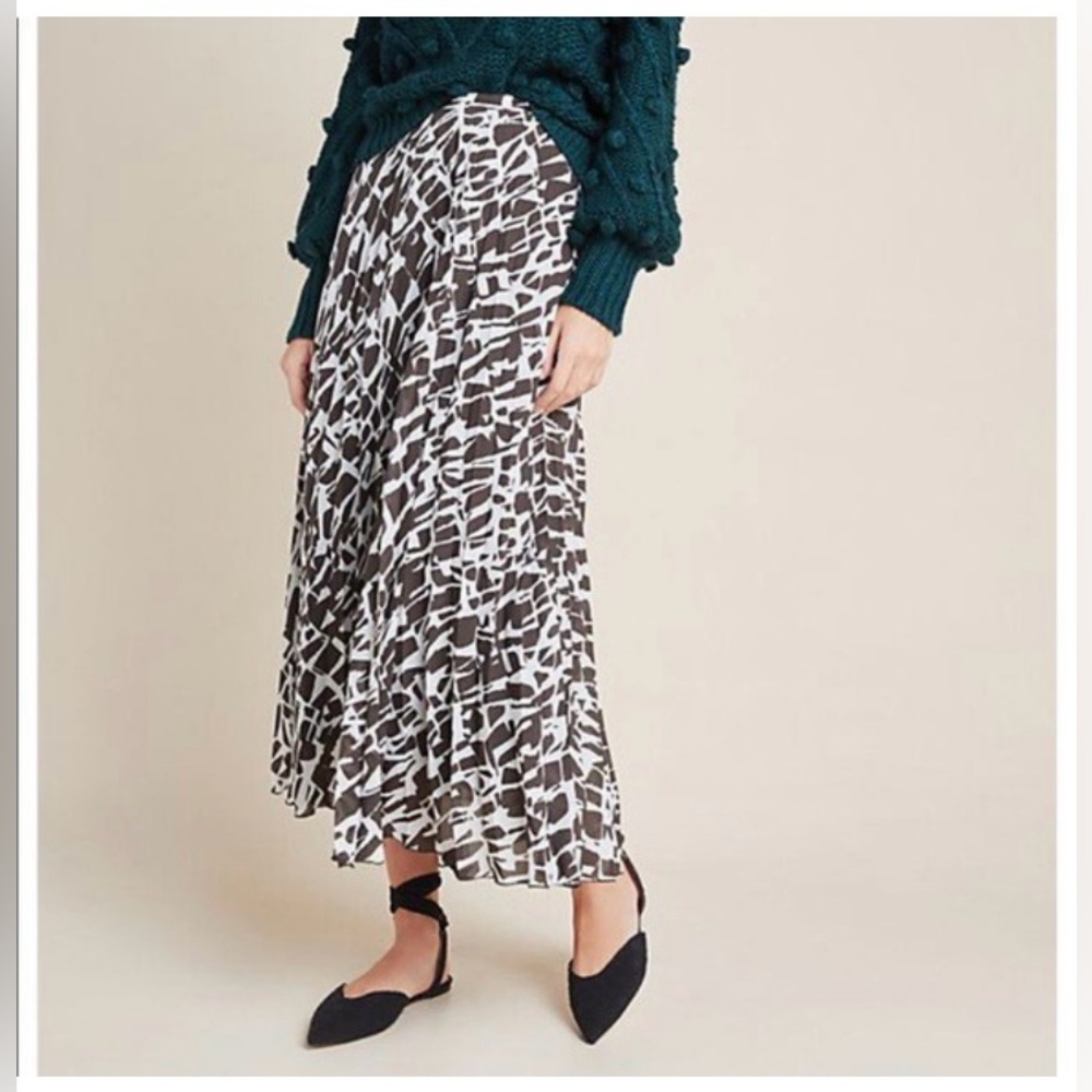 Anthropologie‎ Maeve Asymmetrical Black and White Skirt